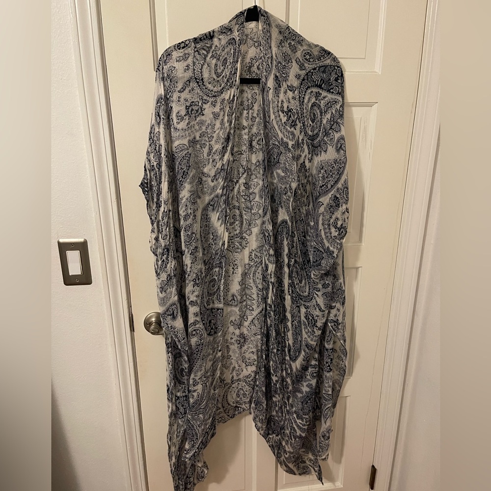 Paisley shawl